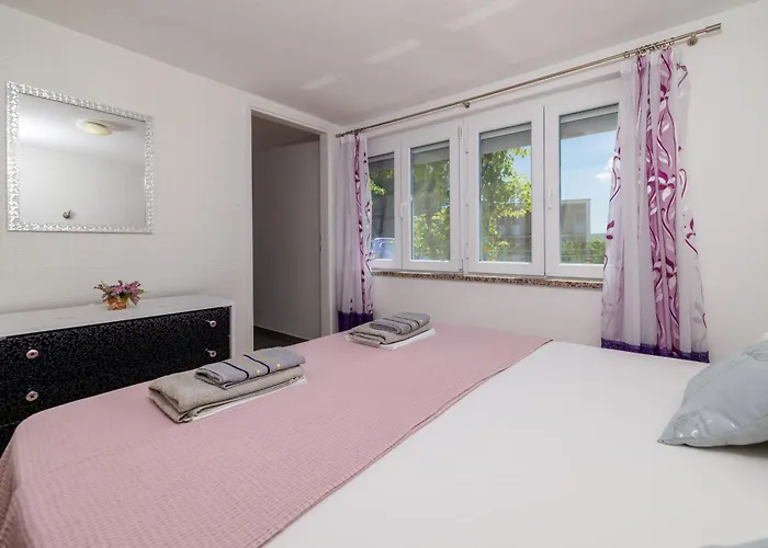 Mariposa 德拉马利